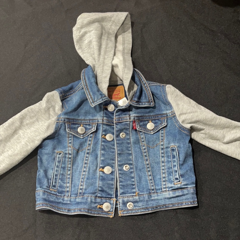 6-9 months Levi’s denim jacket with hood